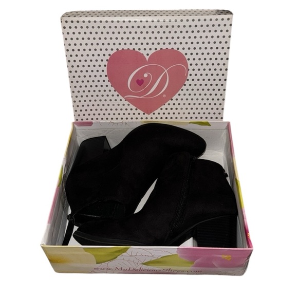 Seamed Heeled Braidy Wedge Boots - Picture 3 of 10